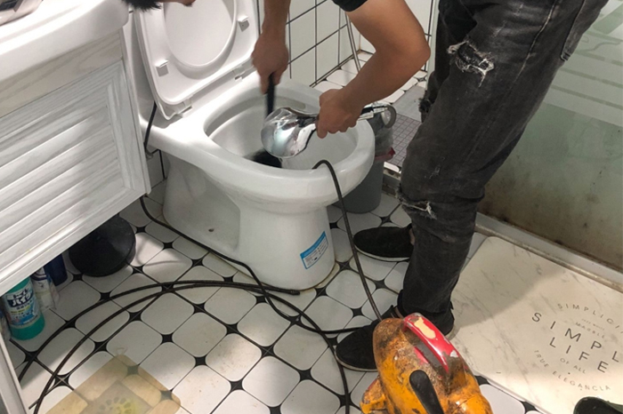 玉龙疏通下水道